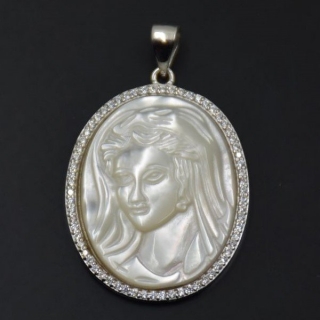 SPD13 - Stříbrný přívěs